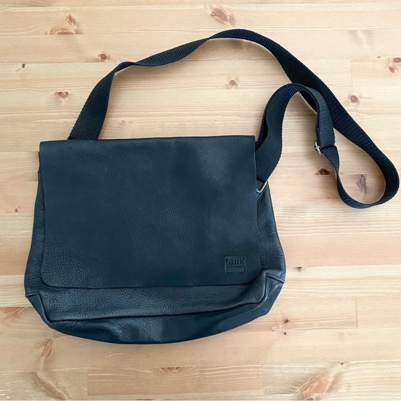 French Connection Black Leather Messenger Bag Adjustable Strap Unisex - Picture 1 of 15